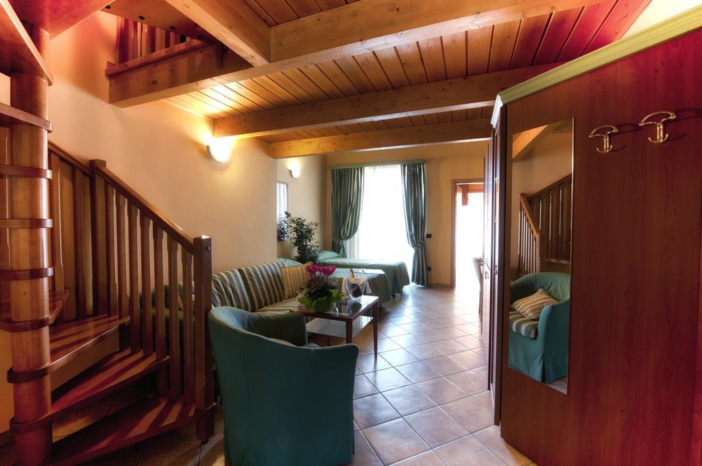 Villa Giglio Arsago Seprio Phòng bức ảnh