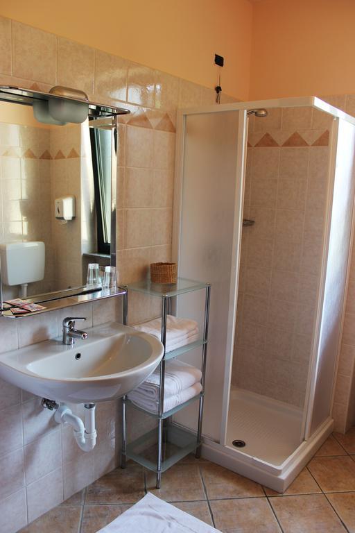 Villa Giglio Arsago Seprio Phòng bức ảnh